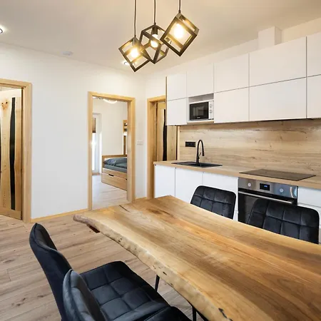 Woody Liptovska Tepla